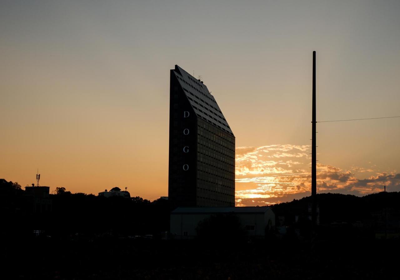 Hotel The Witt Dogo Asan Zewnętrze zdjęcie